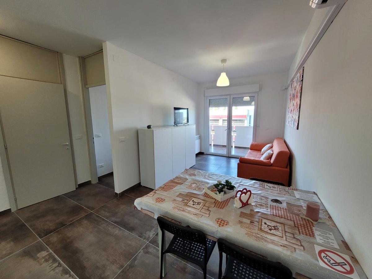 City B Apartment Lignano Sabbiadoro Buitenkant foto