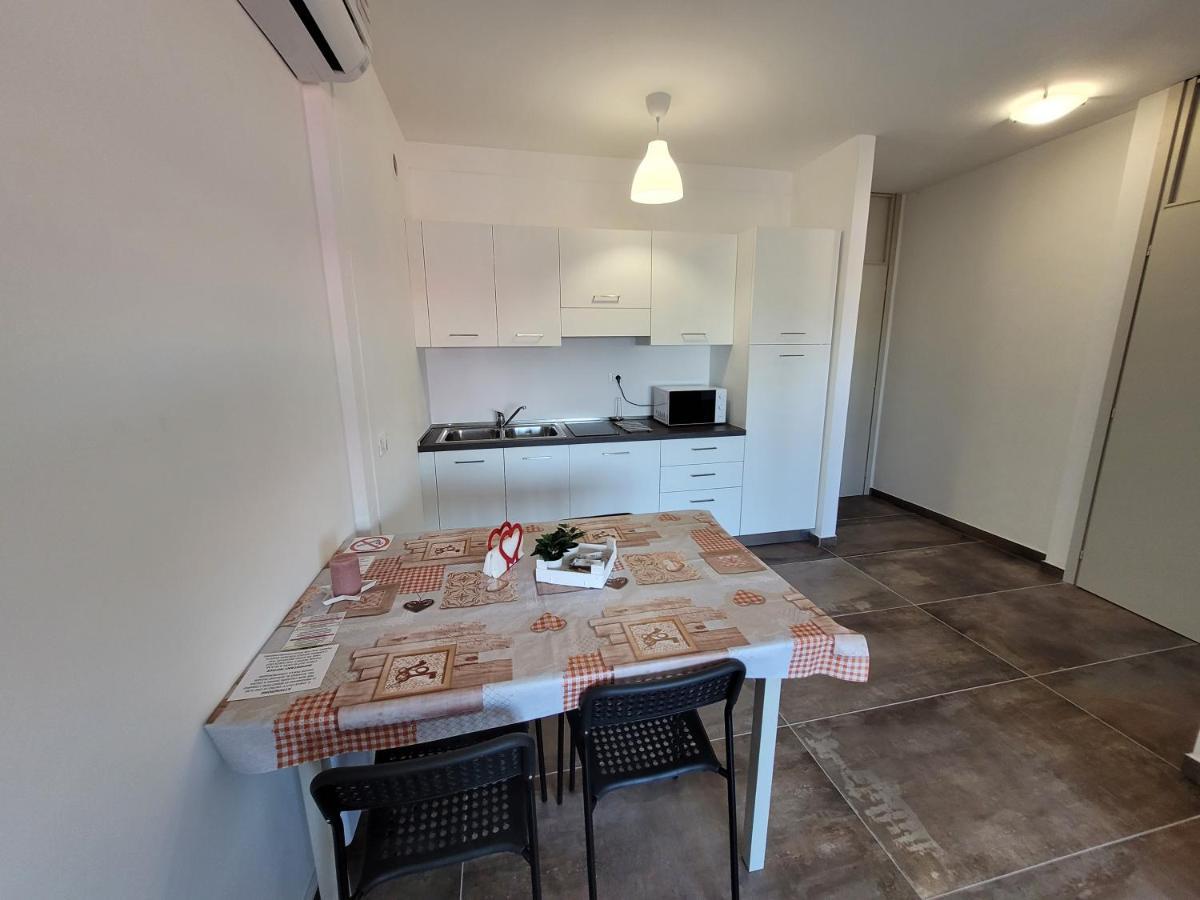 City B Apartment Lignano Sabbiadoro Buitenkant foto