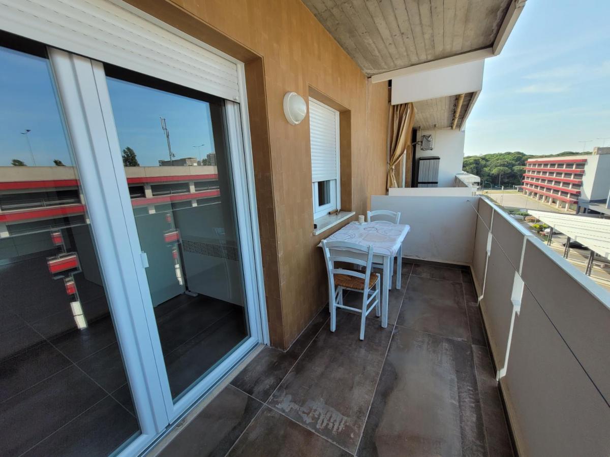 City B Apartment Lignano Sabbiadoro Buitenkant foto